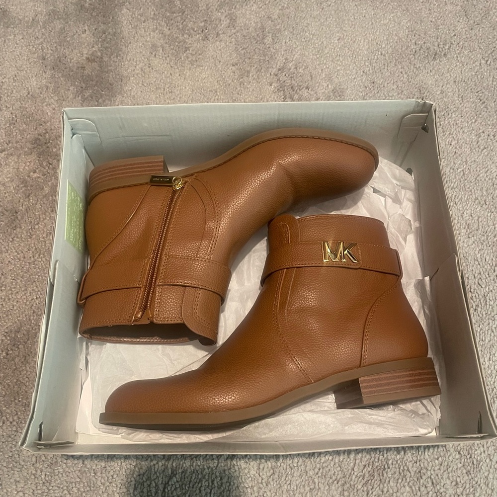 Michael Kors Tan Leather Boots